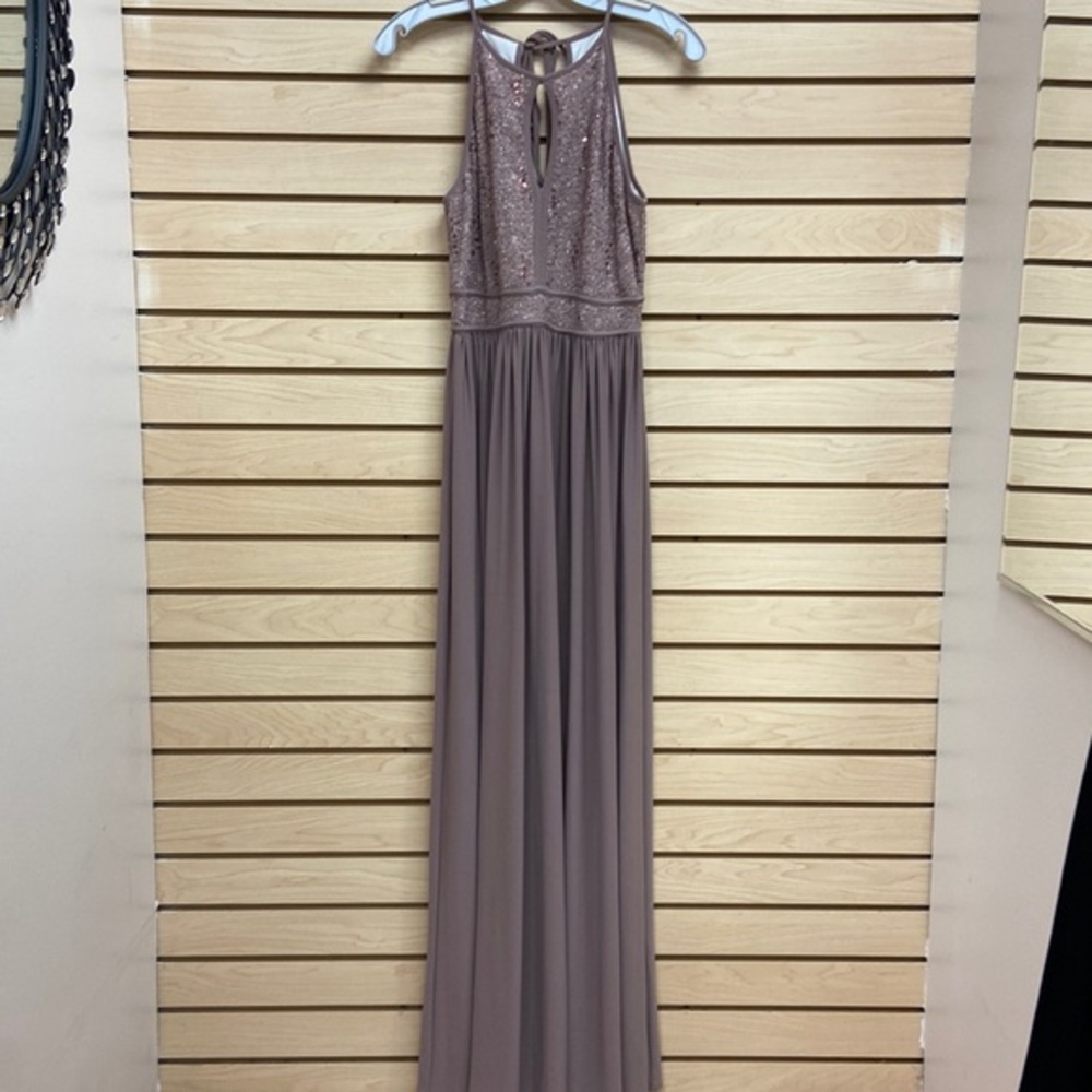 NW Nightway Women fancy evening dress size 8